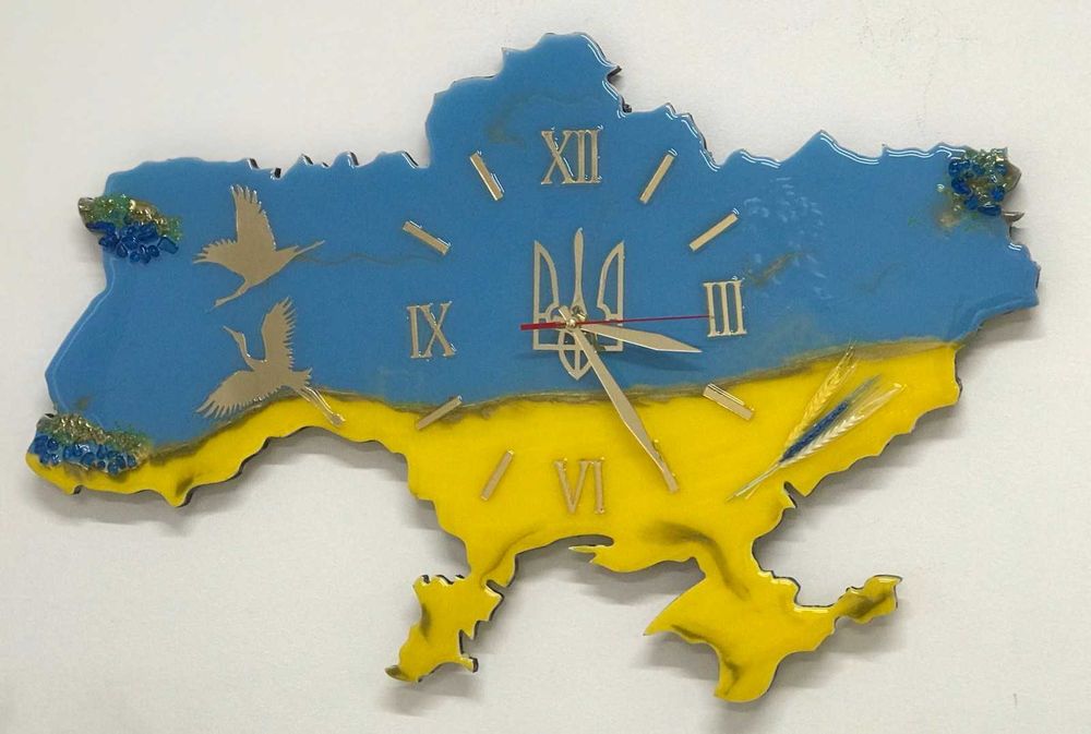 Годинник карта України
Ручна робота