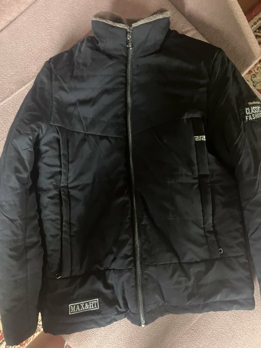 Продам куртку осінь зима