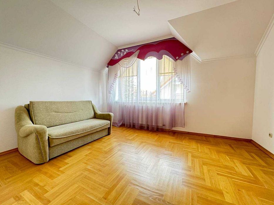 Продається Просторий Будинок з ремонтом, меблями