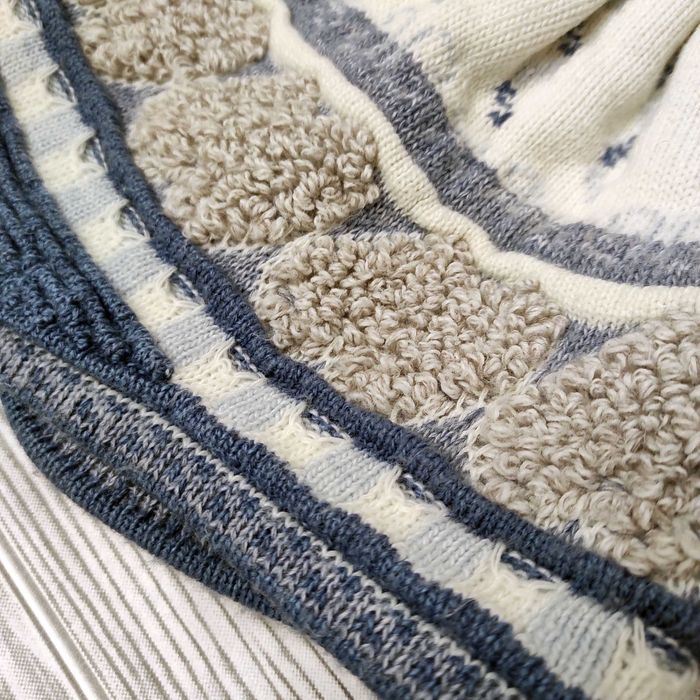 Шапка вовняна тепла подвійна р.52-58 з китичками Antex вовна акрил