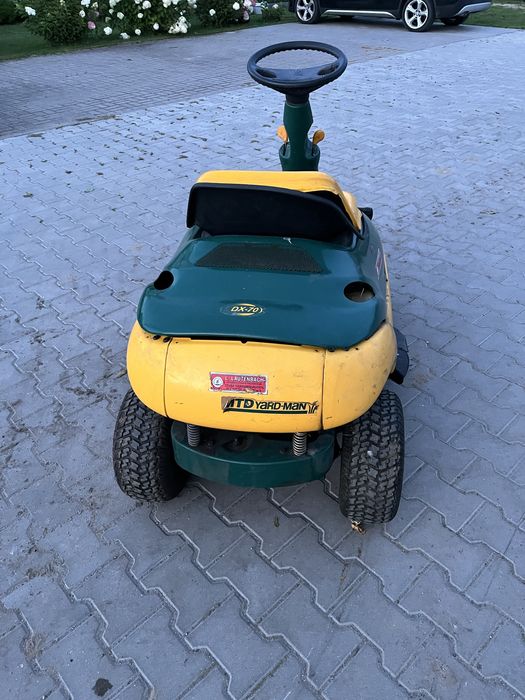 Kosiarka ciągniczek traktorek do trawy Yard Man