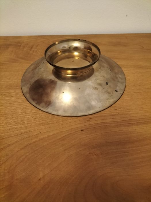 Conjunto de centro de mesa e prato de parede.