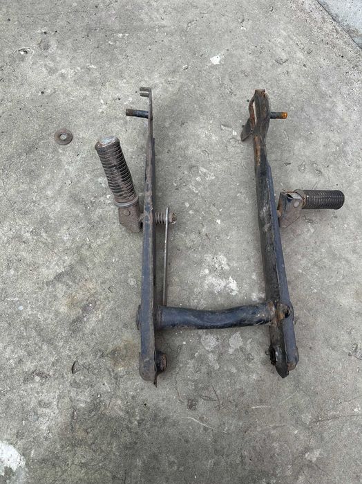 Маятник вилка  "Дельта"  Альфа