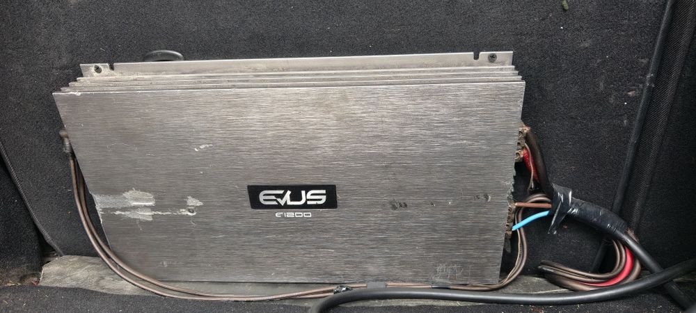 Amplificador Evus mono de 1200 watts
