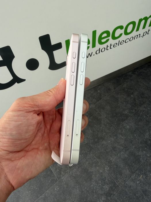 iPhone 17e 256GB - Bateria 100%