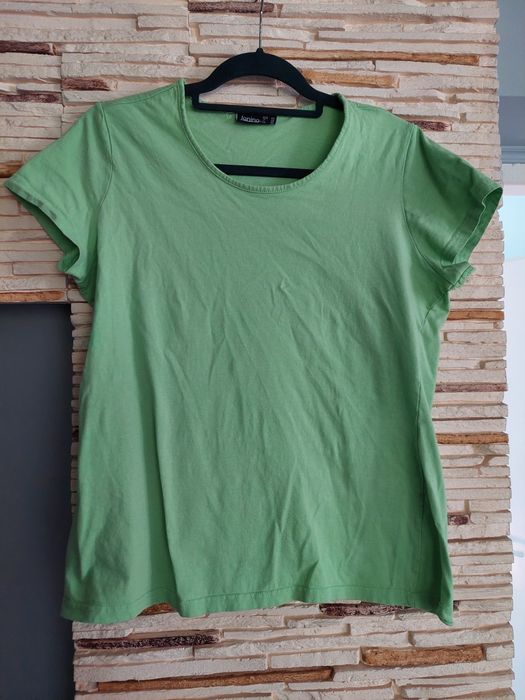 T-shirt damski xl.