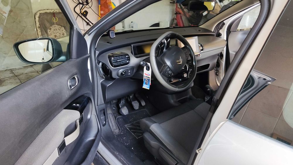Citroen C4 Cactus diesel Impecável