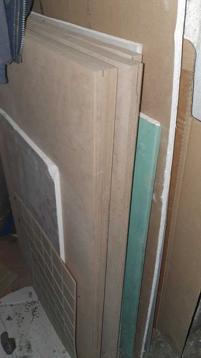 Materiały budowlane, płyty gipsowe styropiany, płyty drewniane
