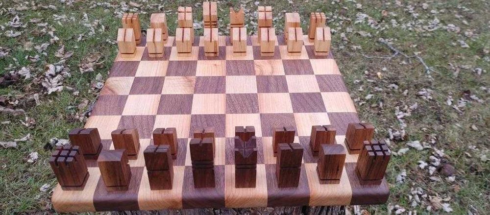 Jogo de xadrez em madeira natural (NOVO POR ESTREAR)