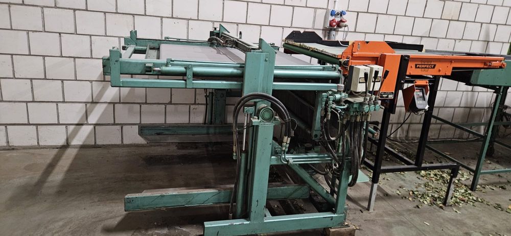 Sprzedam sortownicę z wywrotnicą do jablek Greefa