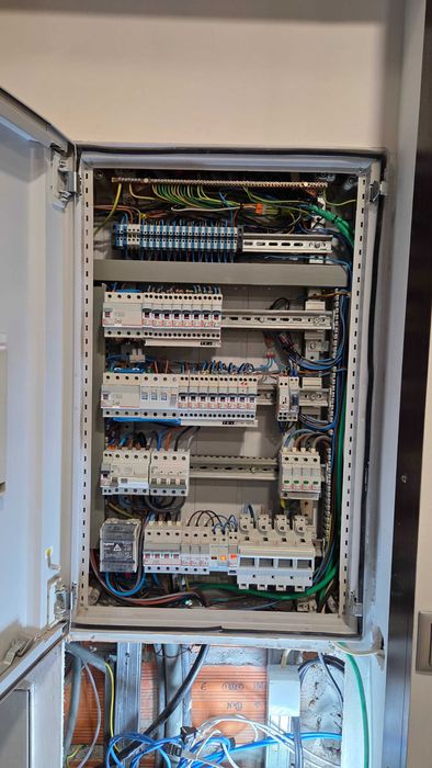 Eletricista – Serviços rápidos e de confiança