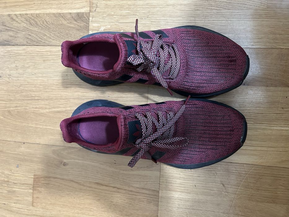Tenis adidas bordeaux
