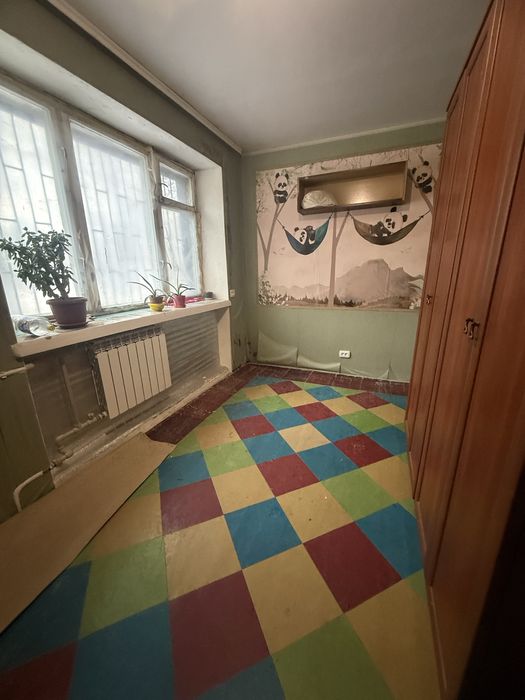 Є-відновлення Продам 3 комнатную в кирпичном доме (Sher)