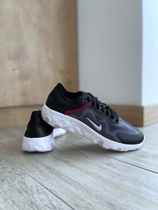 Nike Renew Lucent