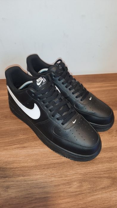 Buty NIKE AIR FORCE 1 '07 LOW | rozmiar 44 | kolorystyka BLACK/WHITE