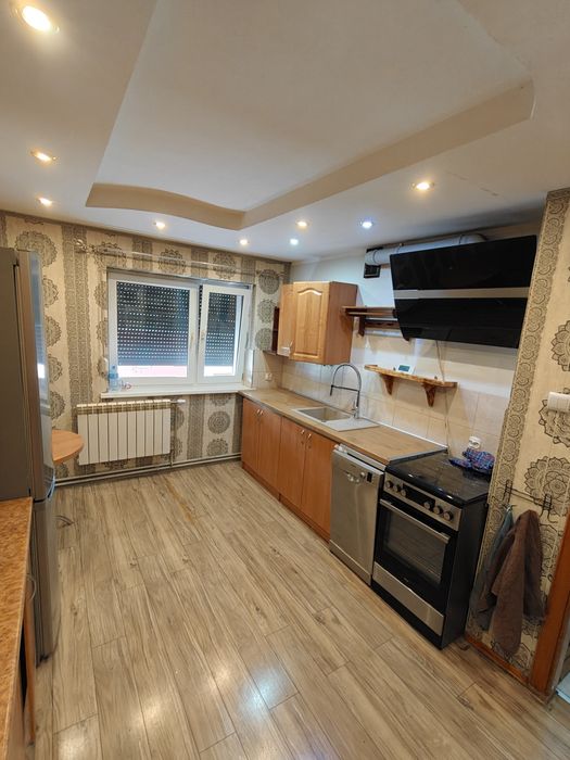 Sprzedam mieszkanie w bloku, 54,69 m² z piwnicą, garażem i ogródkiem