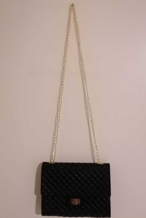 Mala preta de silicone Flying Tiger - Nunca Usada