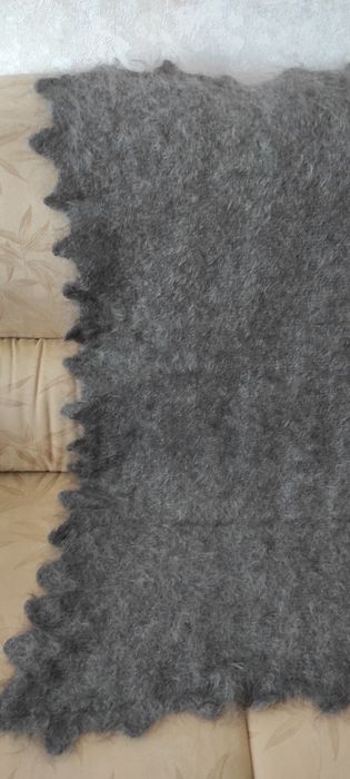 Продам качественный пуховый платок новый