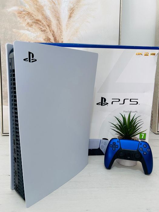 PS5 c/ Garantia + Vários Extras ( Impecável Estado )