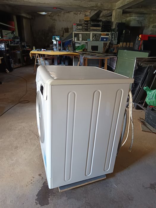 Máquina lavar roupa