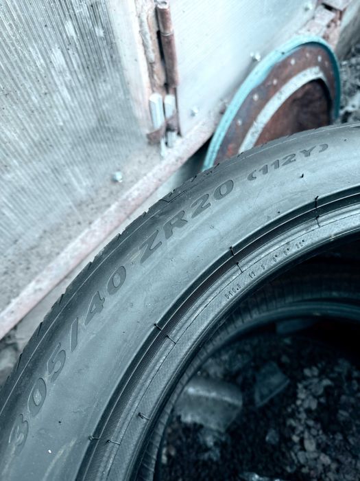 305 40 20 Pirelli PZero 2024 90%