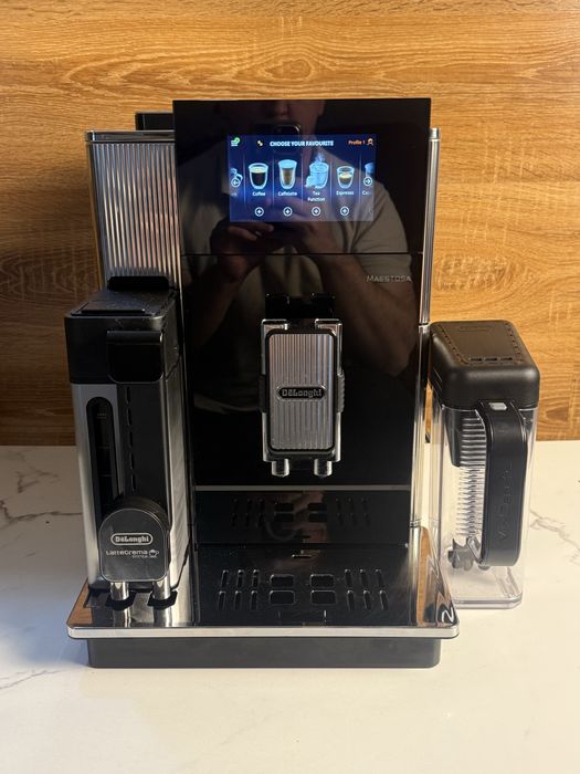 Квомашина Delonghi Maestosa EPAM 960.75.GLM з Гарантією