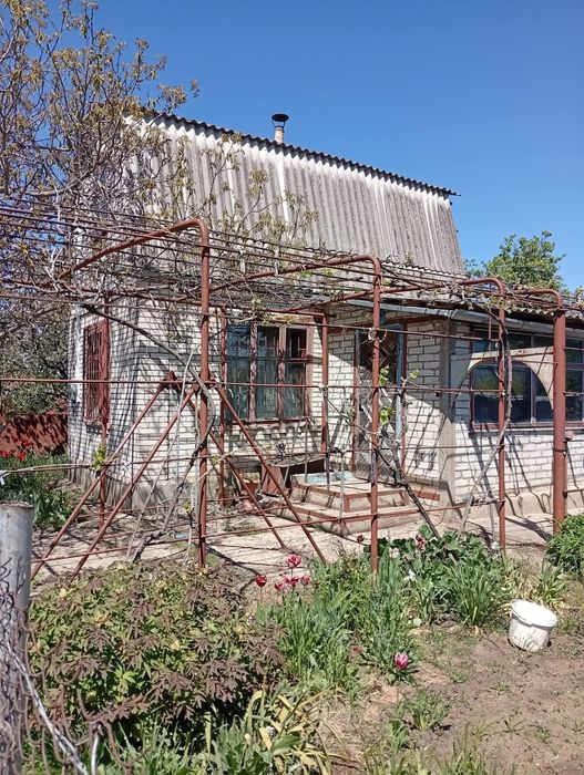 Продам 2-этажную дачу в г. Теплодар