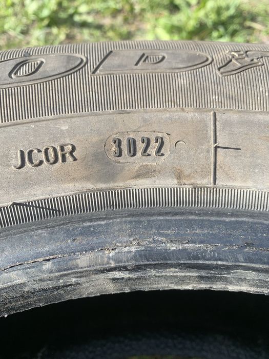Goodyear 215/65 R16