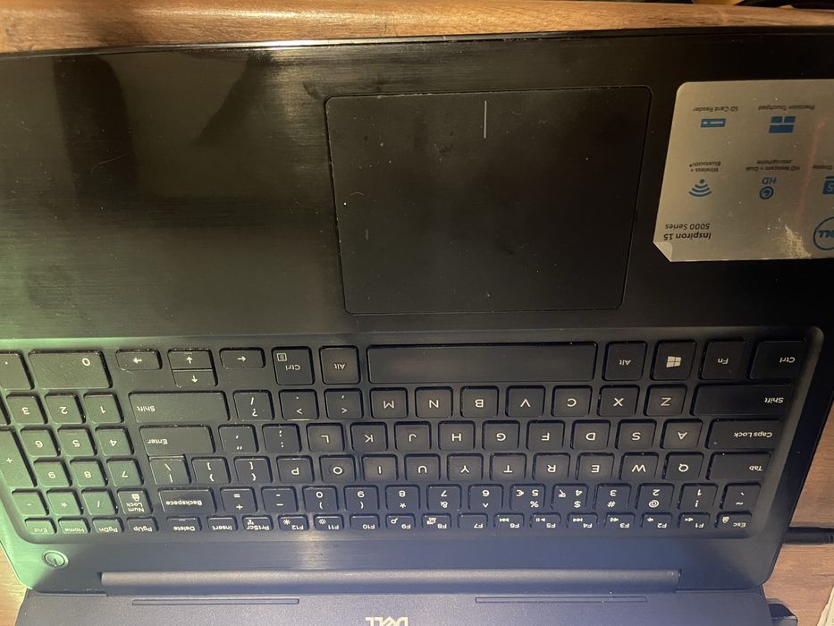 Dell inspirion 5570