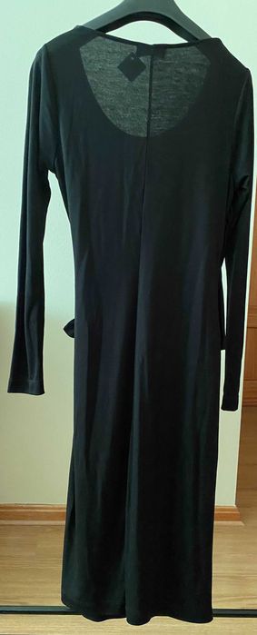 Vestido Preto Globe – Novo, elegante e versátil *Oportunidade*