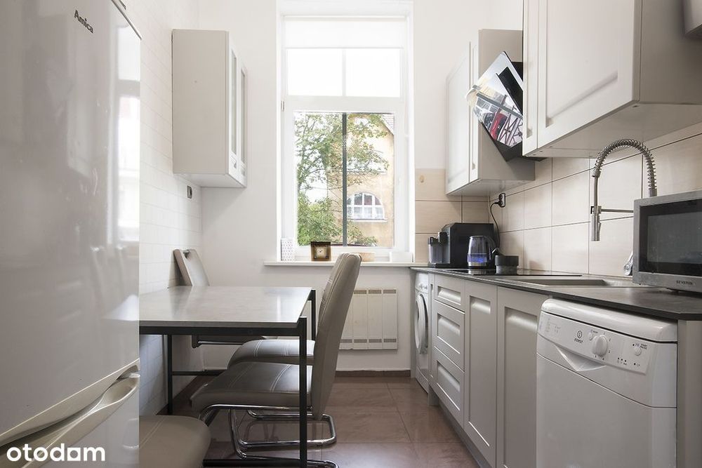 Kamienica- Apartament 2-pokojowy bezczynszowy. - Więcej