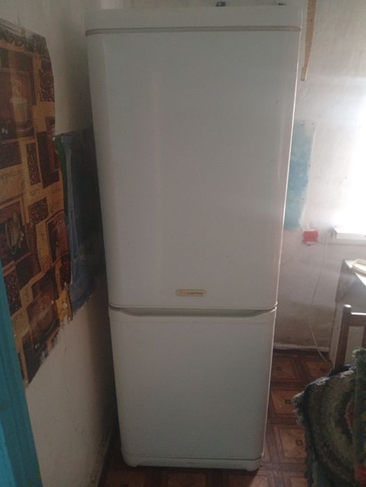 Продам холодильники