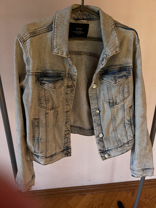 Джинсова куртка Stradivarius