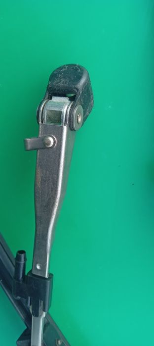 Дворники на фары ВАЗ 2107