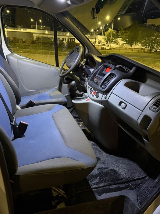 Renault Trafic Long Blaszak