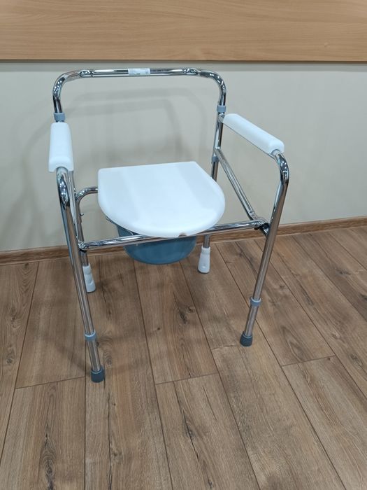 Складаний стілець з судном, туалетний крісло стілець (стул туалетный).