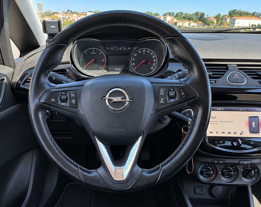 Opel Corsa E 1.3 - Disel - 156mil km - Negociável