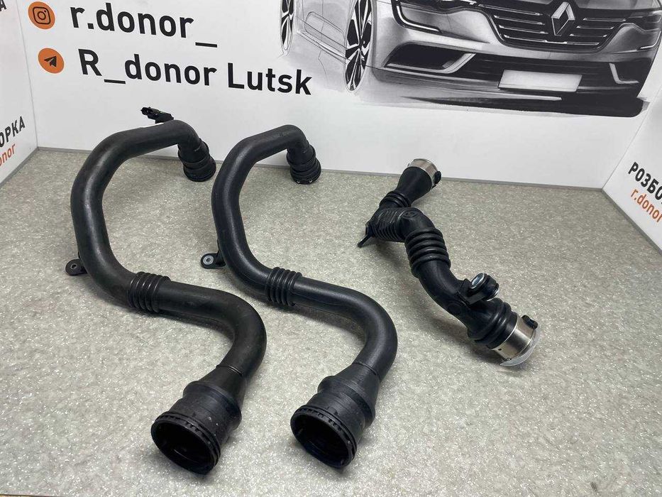 Патрубок інтеркулера 1.5 \ 1.6 dci Рено Меган 3 \ Сценік 3