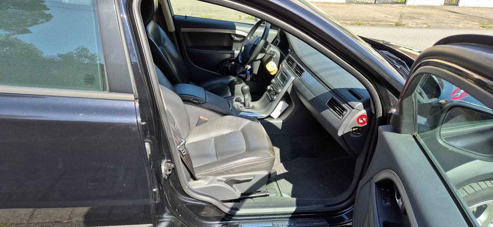 Volvo XC70 D5 AWD 185CV