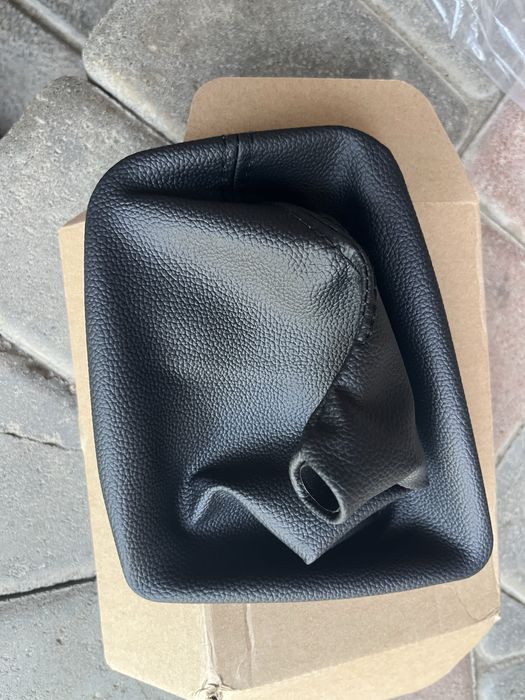 Чохол кпп BMW  E46 3серия 316 318 320