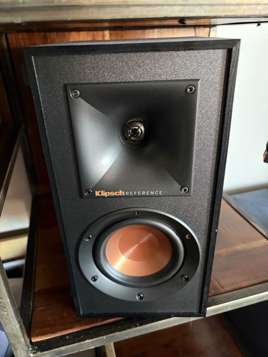 Yamaha rxV6A amplituner