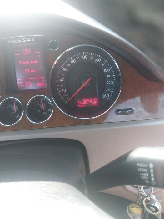 Автомобіль Volkswagen Passat B6