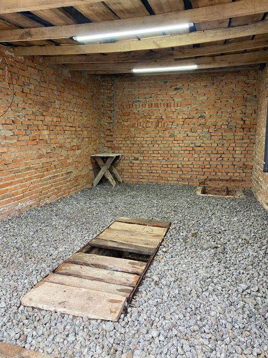 продам гараж  в кооперативі надія