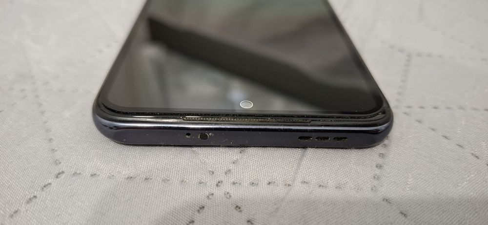 Smartfon Redmi Note 10s ładny
