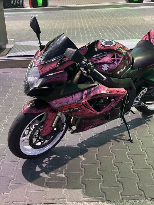 Продам мотоцикл Suzuki gsx-r 600