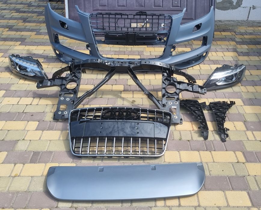 Aud Q7 4L Панель передняя телевизор  Бампер