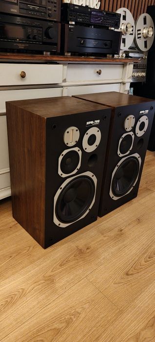 Audiofilskie Kolumny PIONEER HPM-700. Vintage