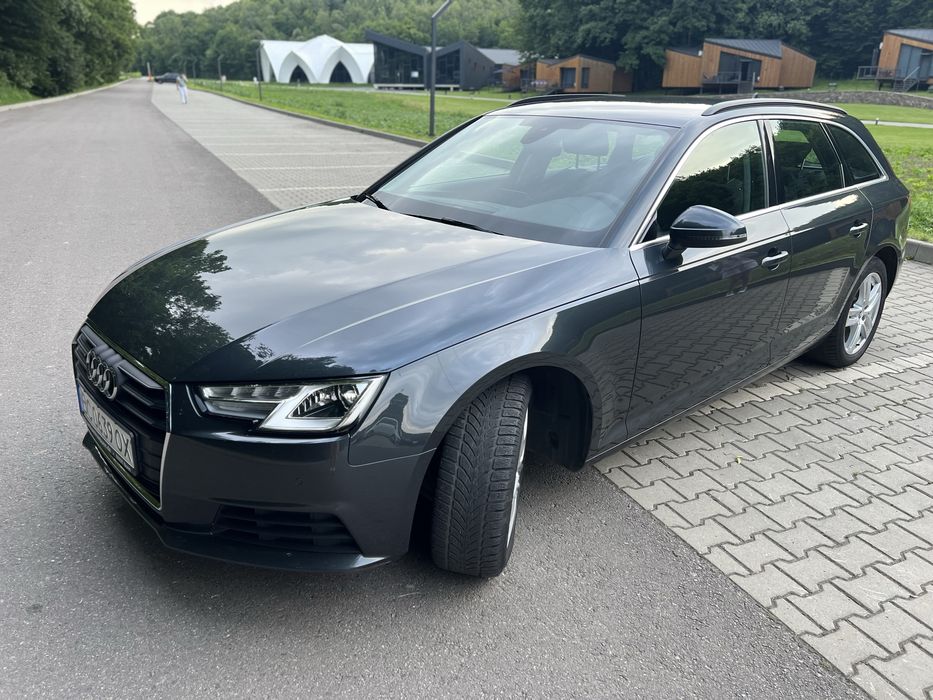 Автомобіль Audi A4 Quattro 2018р