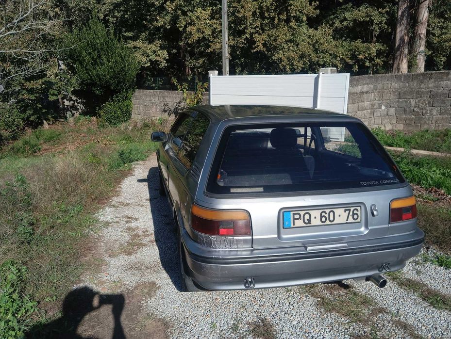 Toyota corolla 1.8d comercial