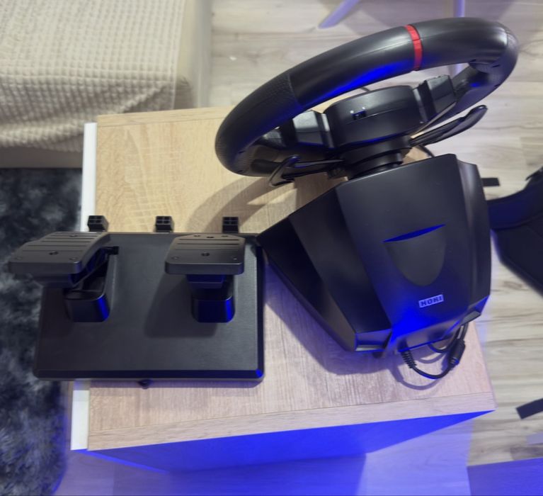 Kierownica HORI Racing Wheel Overdrive Xbox / PC winodows10/11
